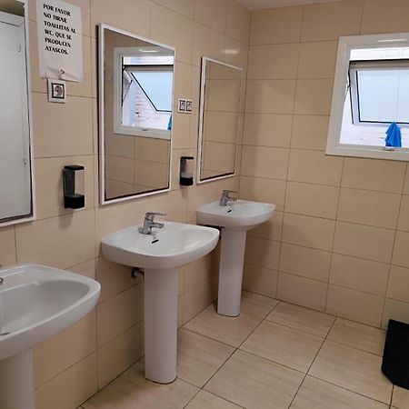 Hostal Ideal غافا المظهر الخارجي الصورة